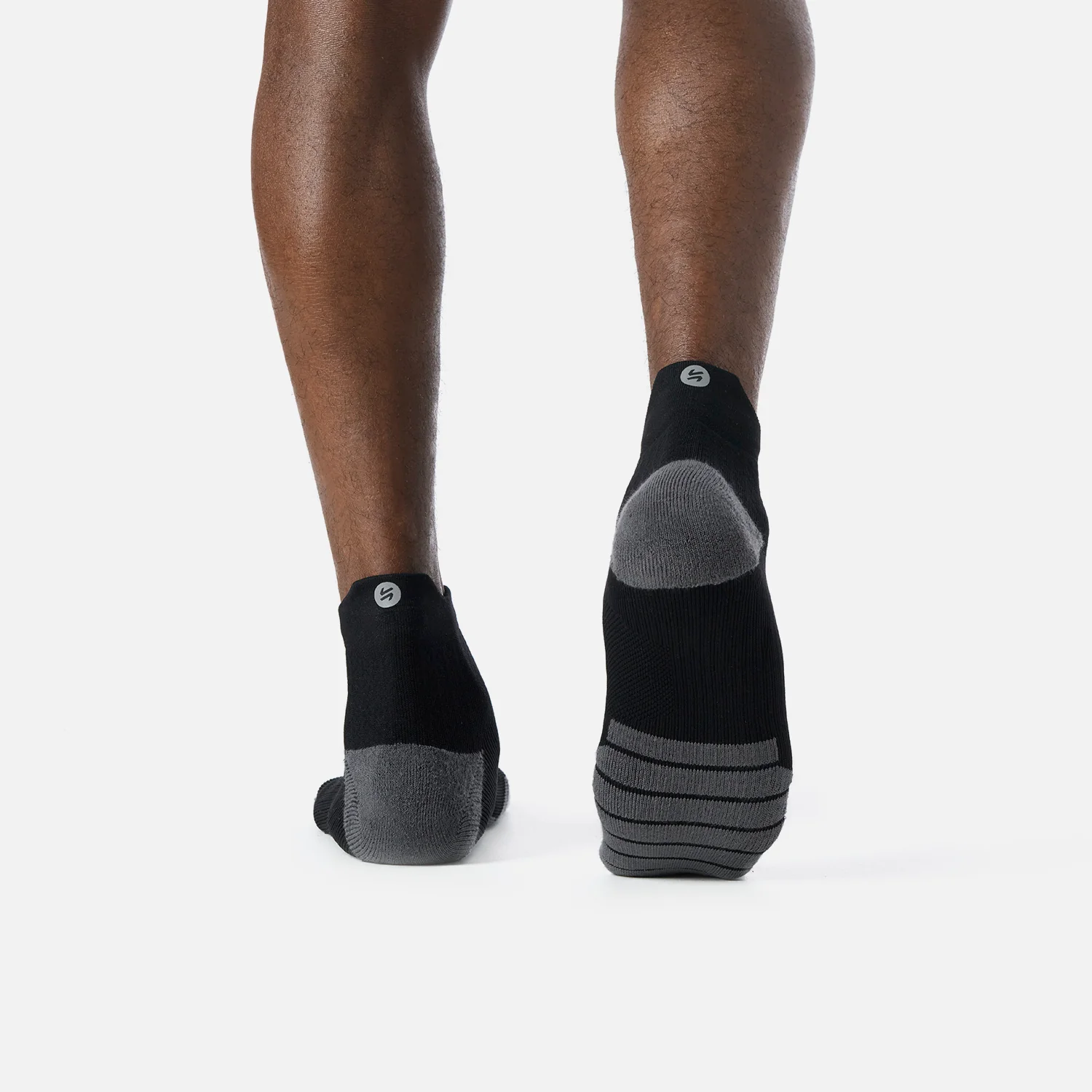 Calcetines Hombre Stride Running Short Socks Negro Vulcano - Image 3