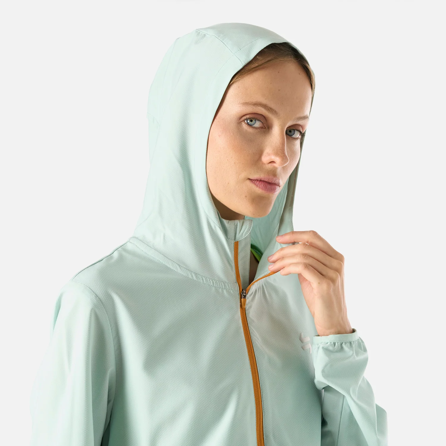 Chaqueta Mujer Built To Move Pro Windbreaker Jacket Jade Vulcano - Image 5