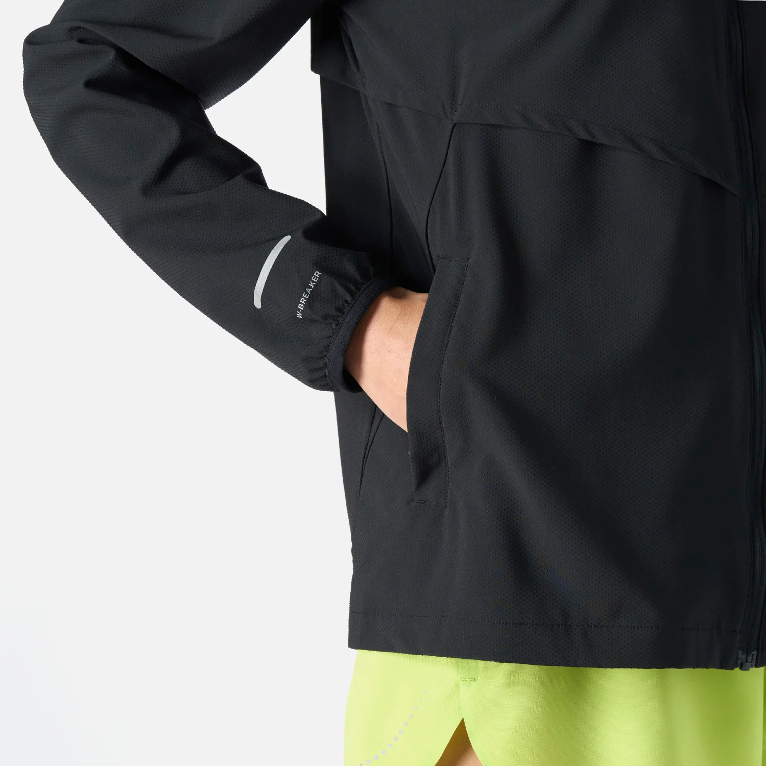 Chaqueta Mujer Built To Move Pro Windbreaker Jacket Negro Vulcano - Image 6