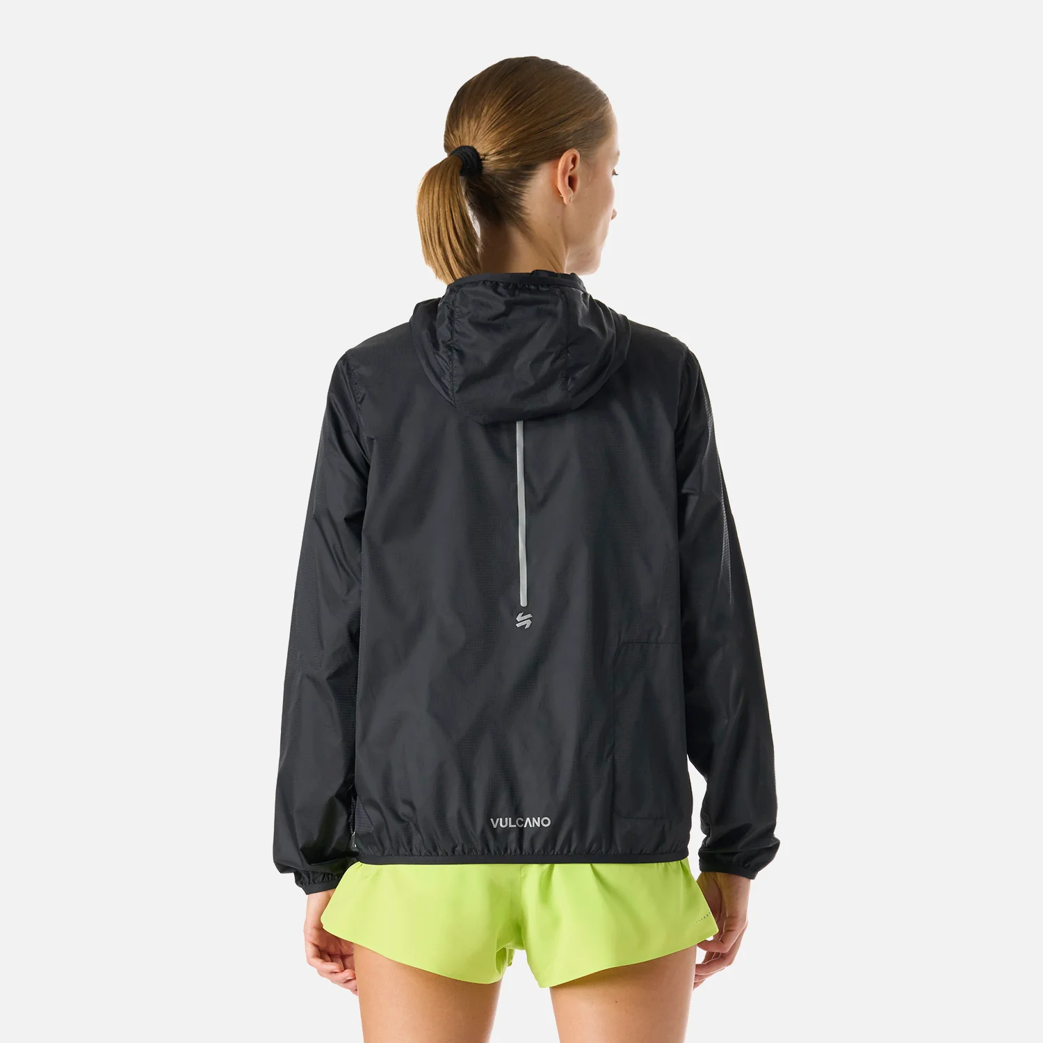 Chaqueta Mujer Built To Move Windbreaker Jacket Negro Vulcano - Image 4