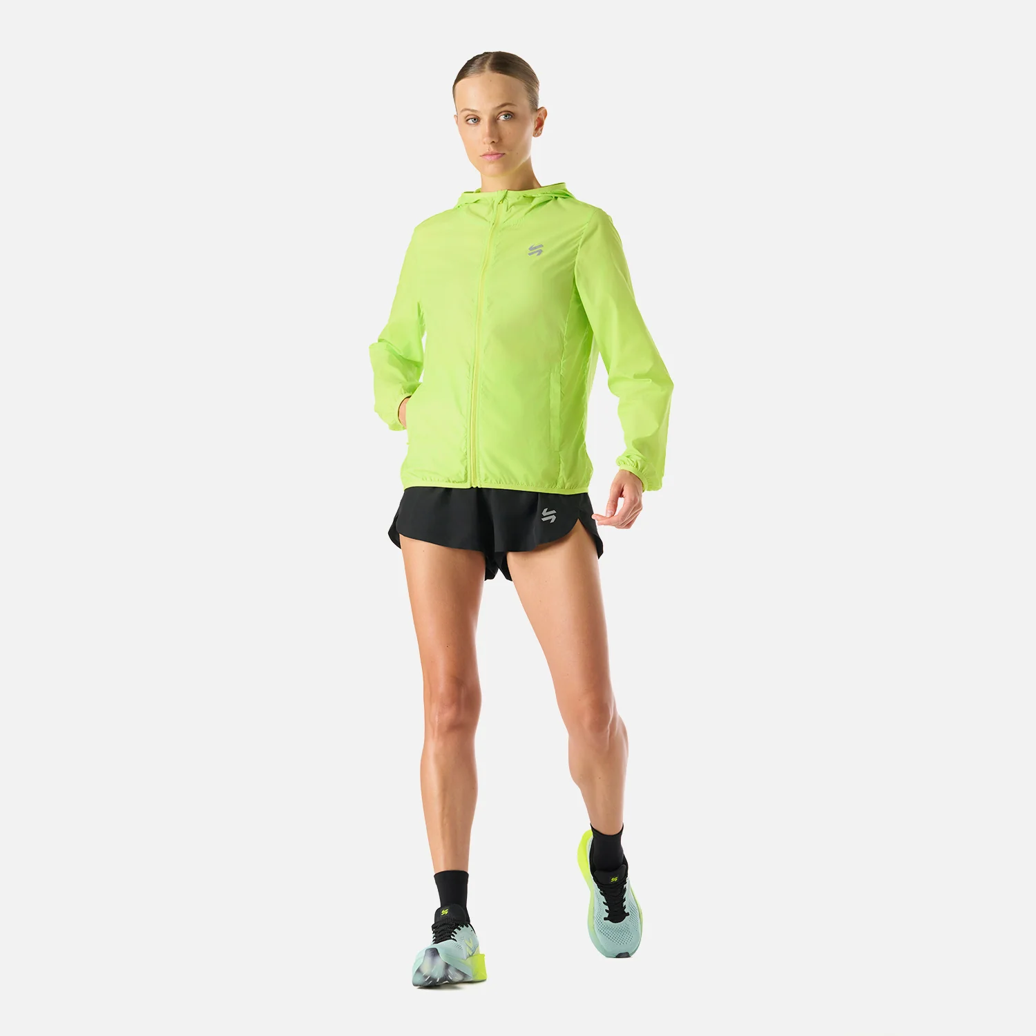 Chaqueta Mujer Built To Move Windbreaker Jacket Verde Lima Vulcano - Image 7