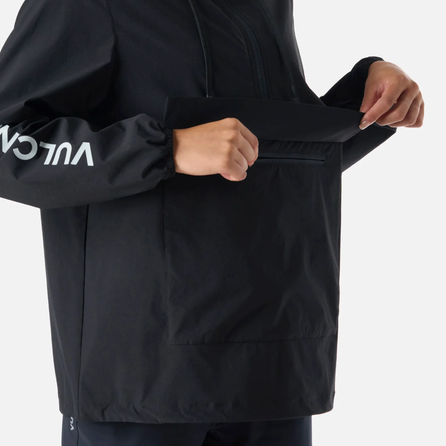 Chaqueta Mujer Tempo 1/4 Zip Windbreaker Jacket Negro Vulcano - Image 6