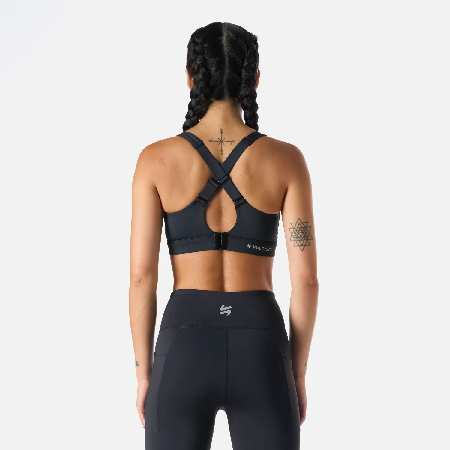 Peto Mujer Built To Move High Support Bra Negro Vulcano - Image 3