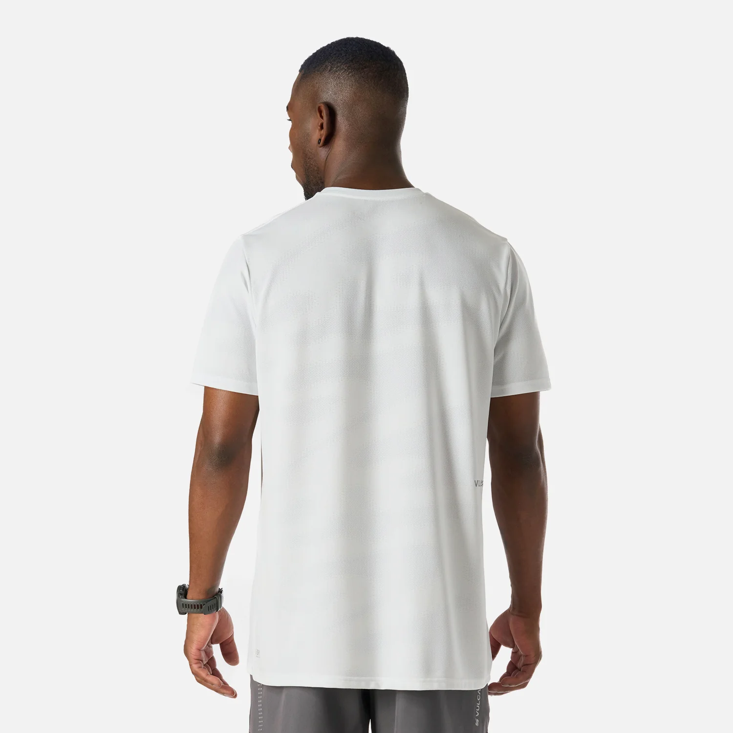Polera Hombre Built To Move Pro T-Shirt Blanco Vulcano - Image 4
