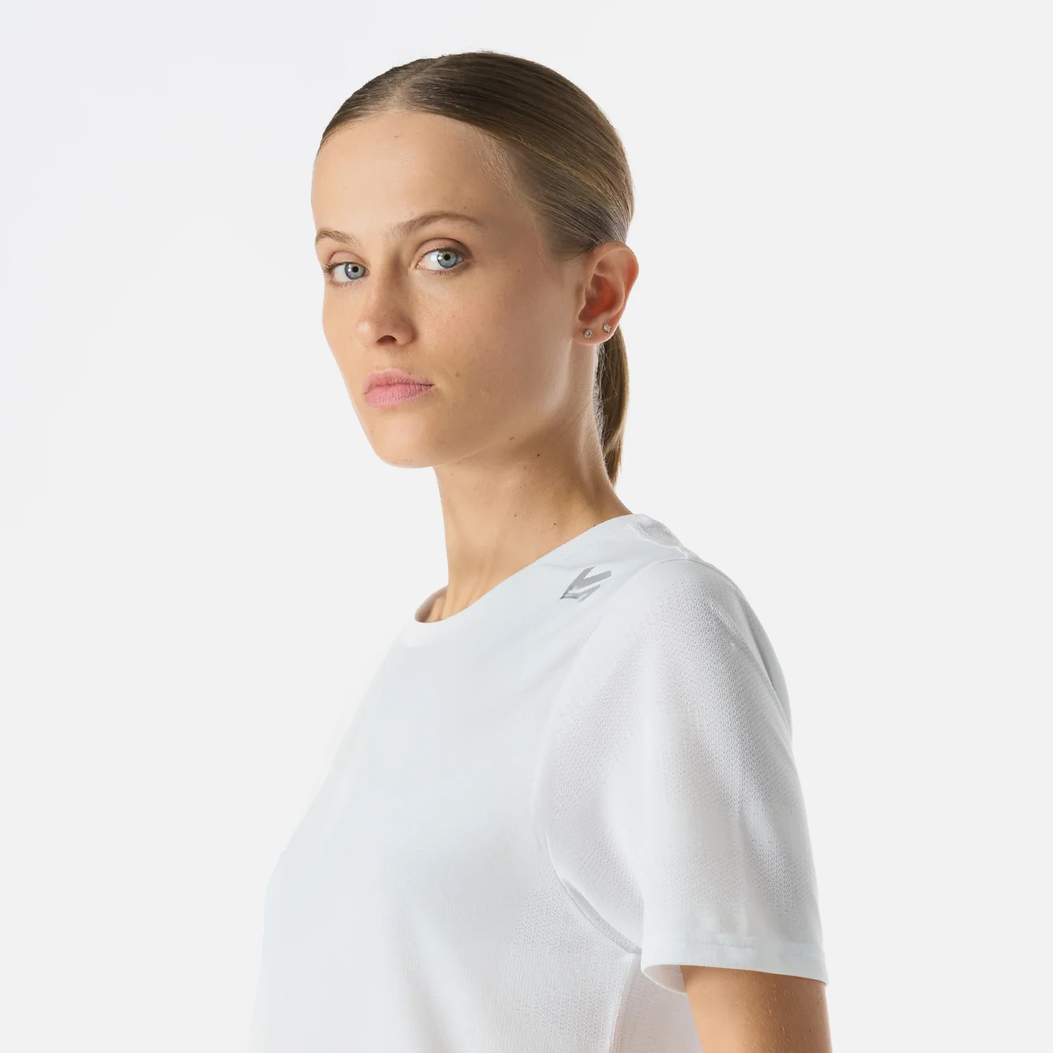 Polera Mujer Built To Move Pro T-Shirt Blanco Vulcano - Image 5