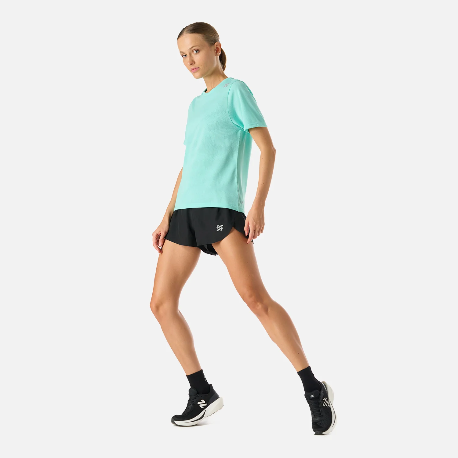 Polera Mujer Built To Move Pro T-Shirt Jade Vulcano - Image 7