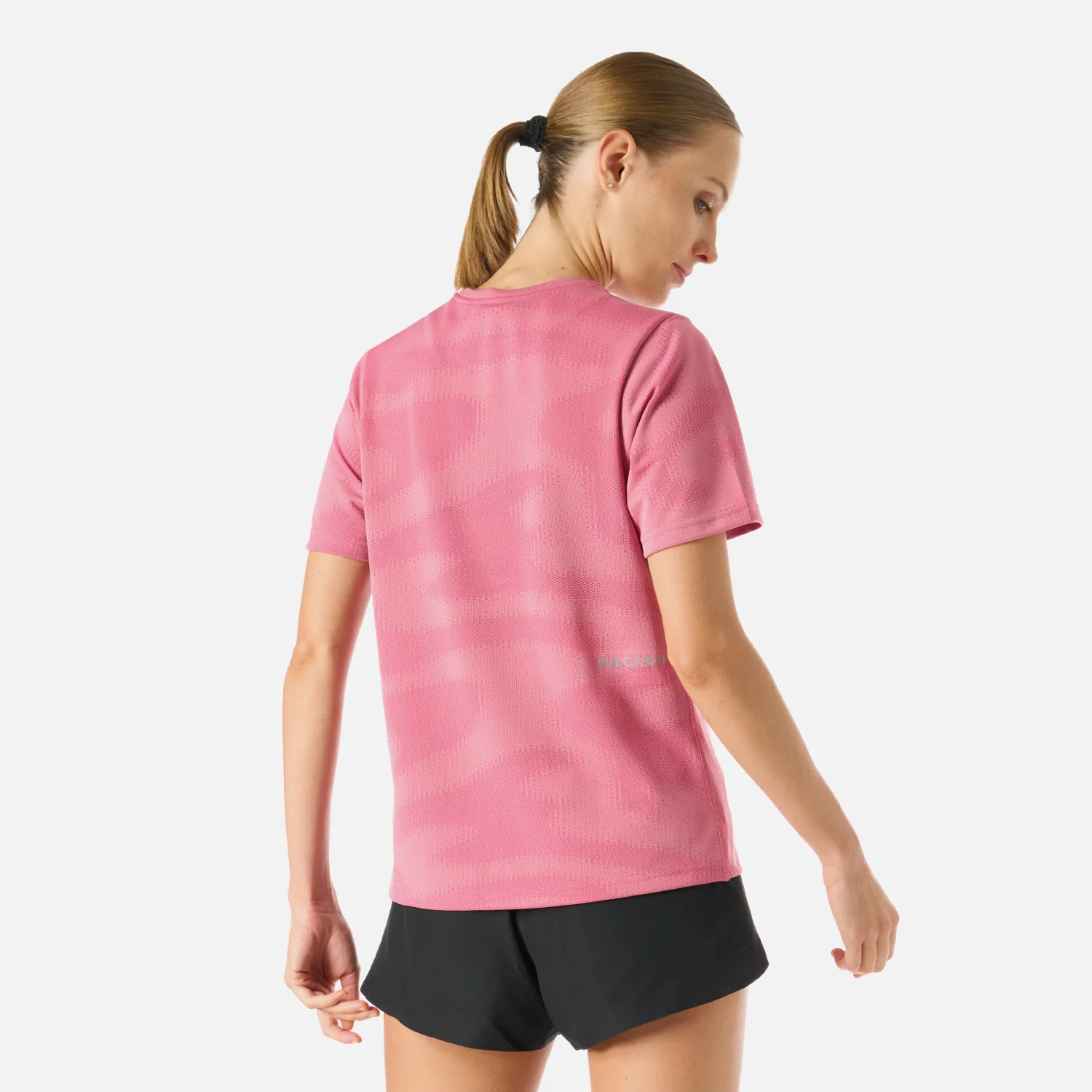 Polera Mujer Built To Move Pro T-Shirt Rosado Vulcano - Image 4