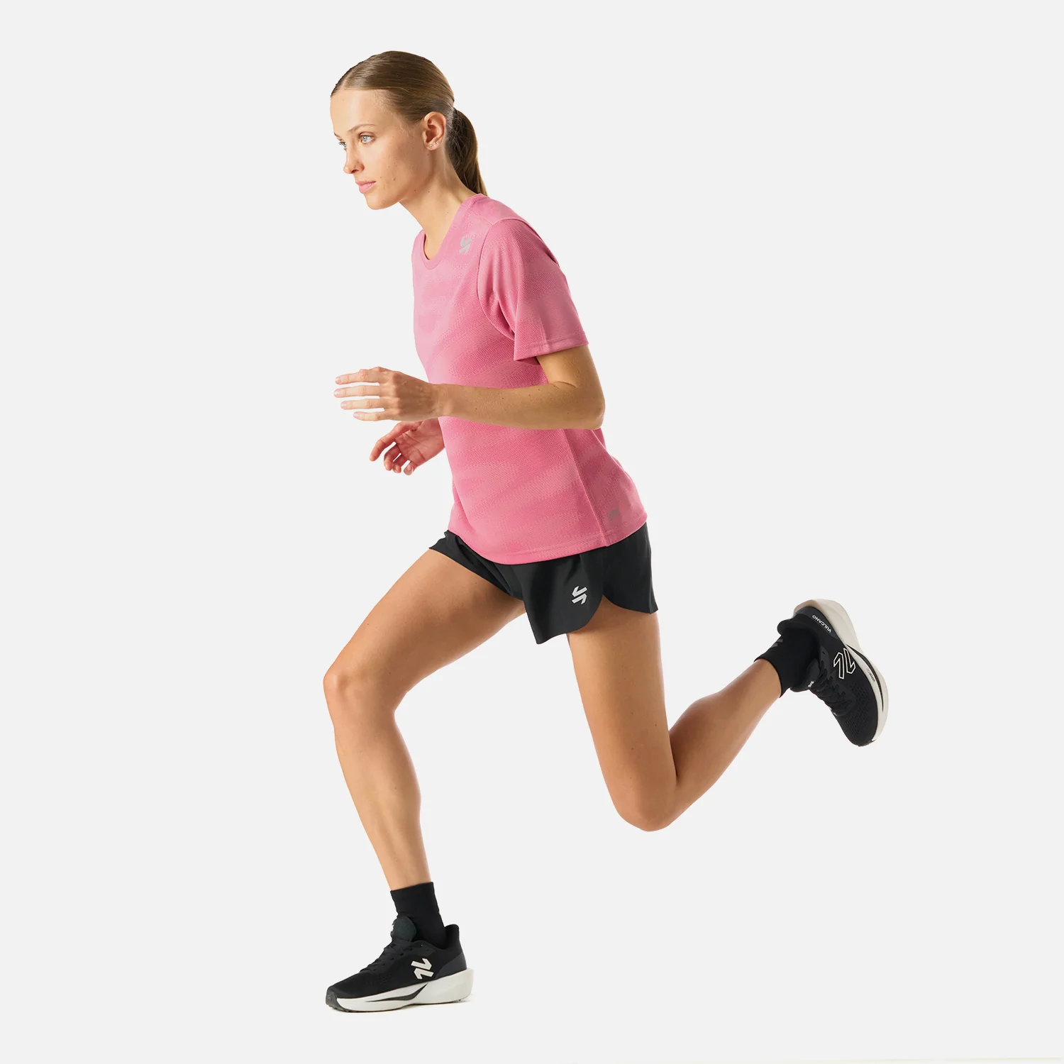 Polera Mujer Built To Move Pro T-Shirt Rosado Vulcano - Image 8