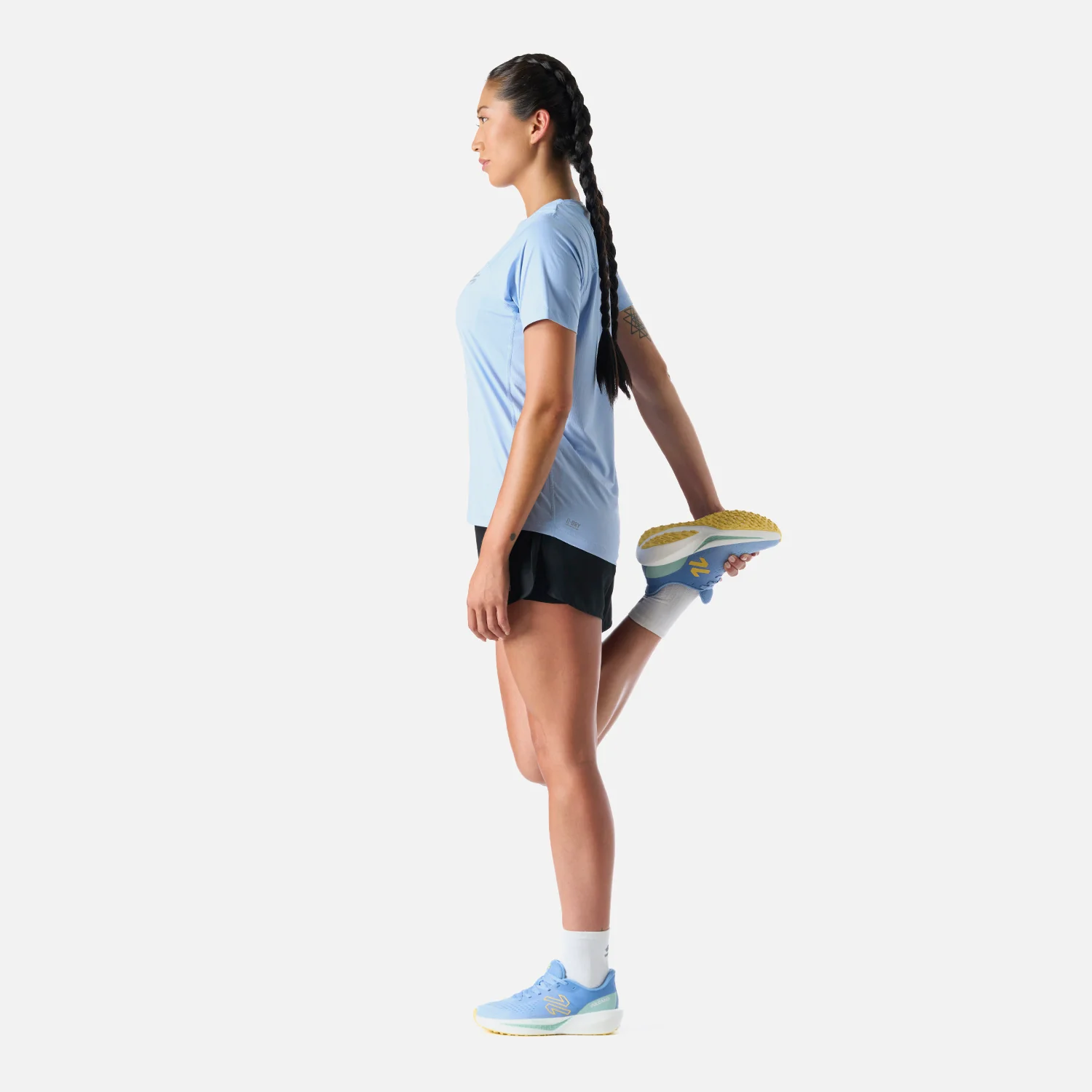 Polera Mujer Built To Move T-Shirt Celeste Vulcano - Image 3