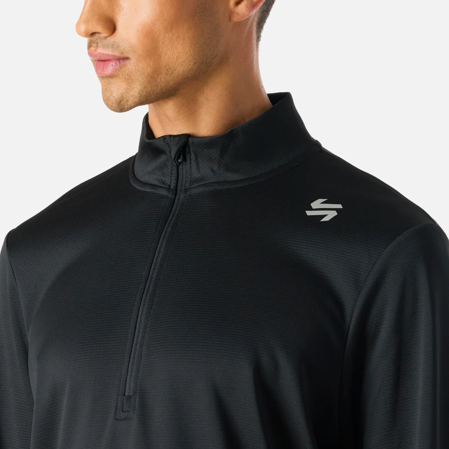 Polerón Hombre Built To Move 1/4 Zip Midlayer Negro Vulcano - Image 5