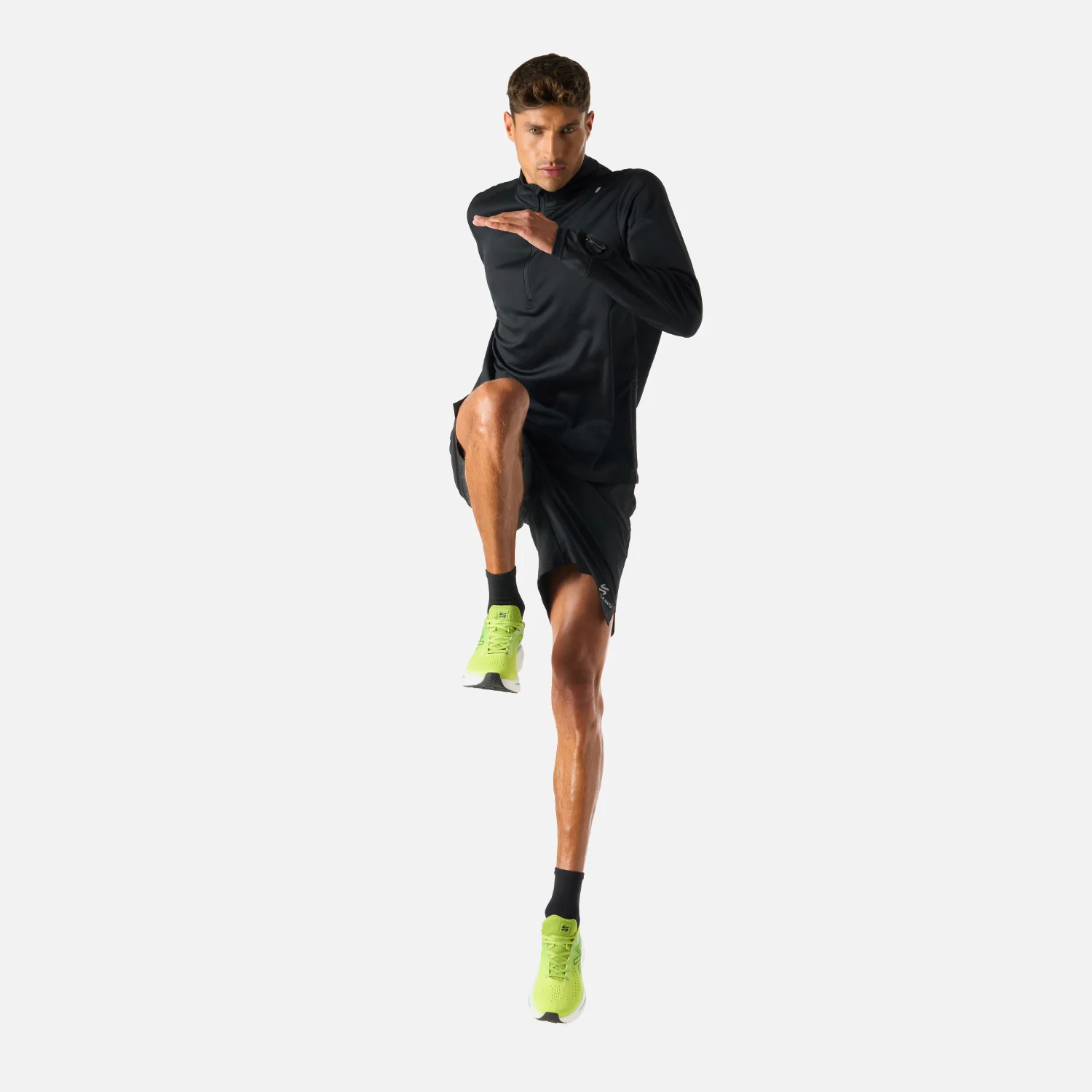 Polerón Hombre Built To Move 1/4 Zip Midlayer Negro Vulcano - Image 8