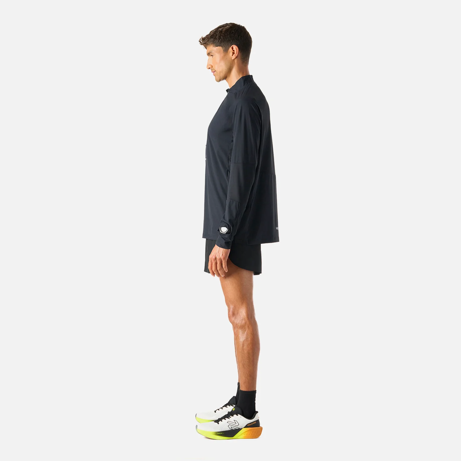 Polerón Hombre Built To Move Pro 1/4 Zip Midlayer Negro Vulcano - Image 3