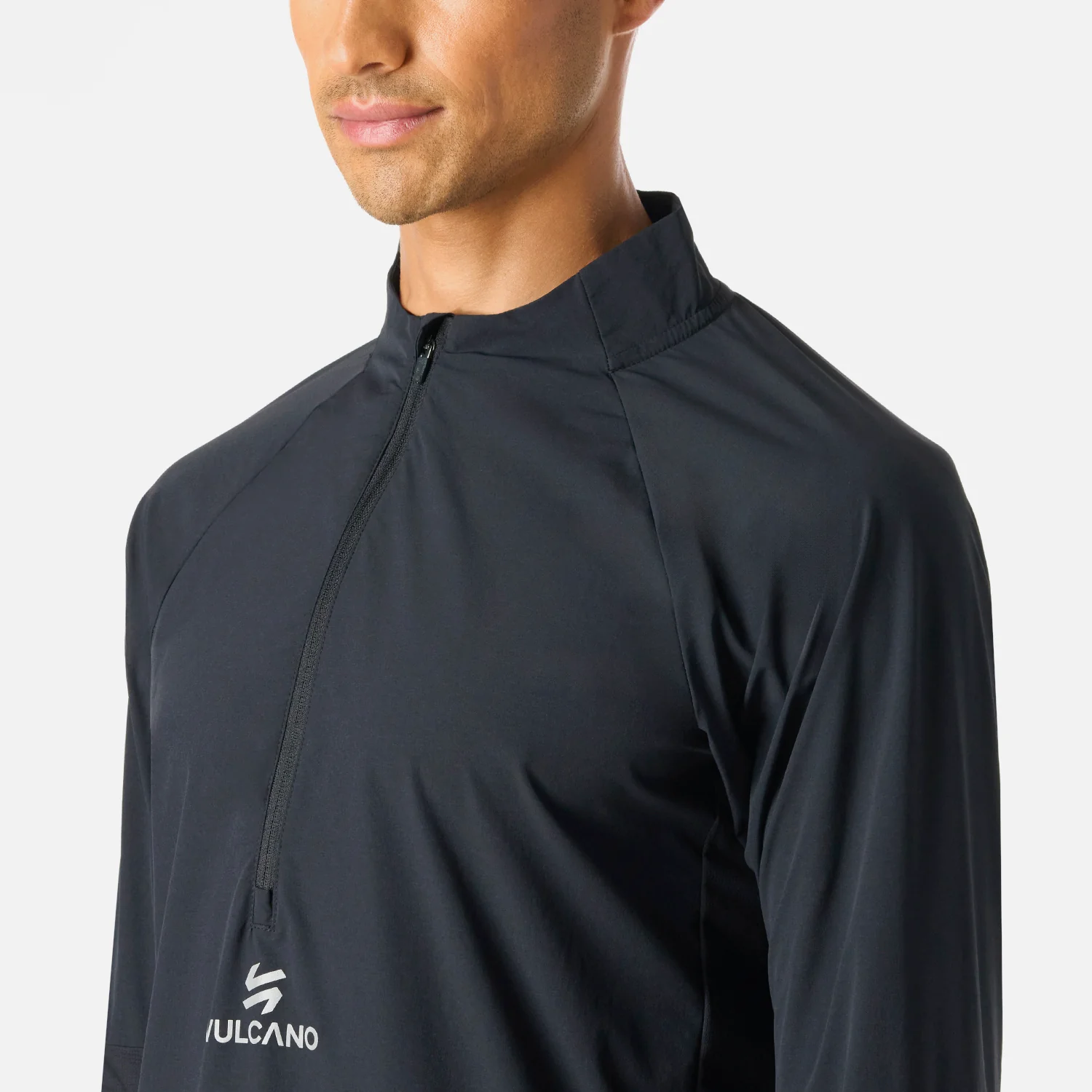 Polerón Hombre Built To Move Pro 1/4 Zip Midlayer Negro Vulcano - Image 5