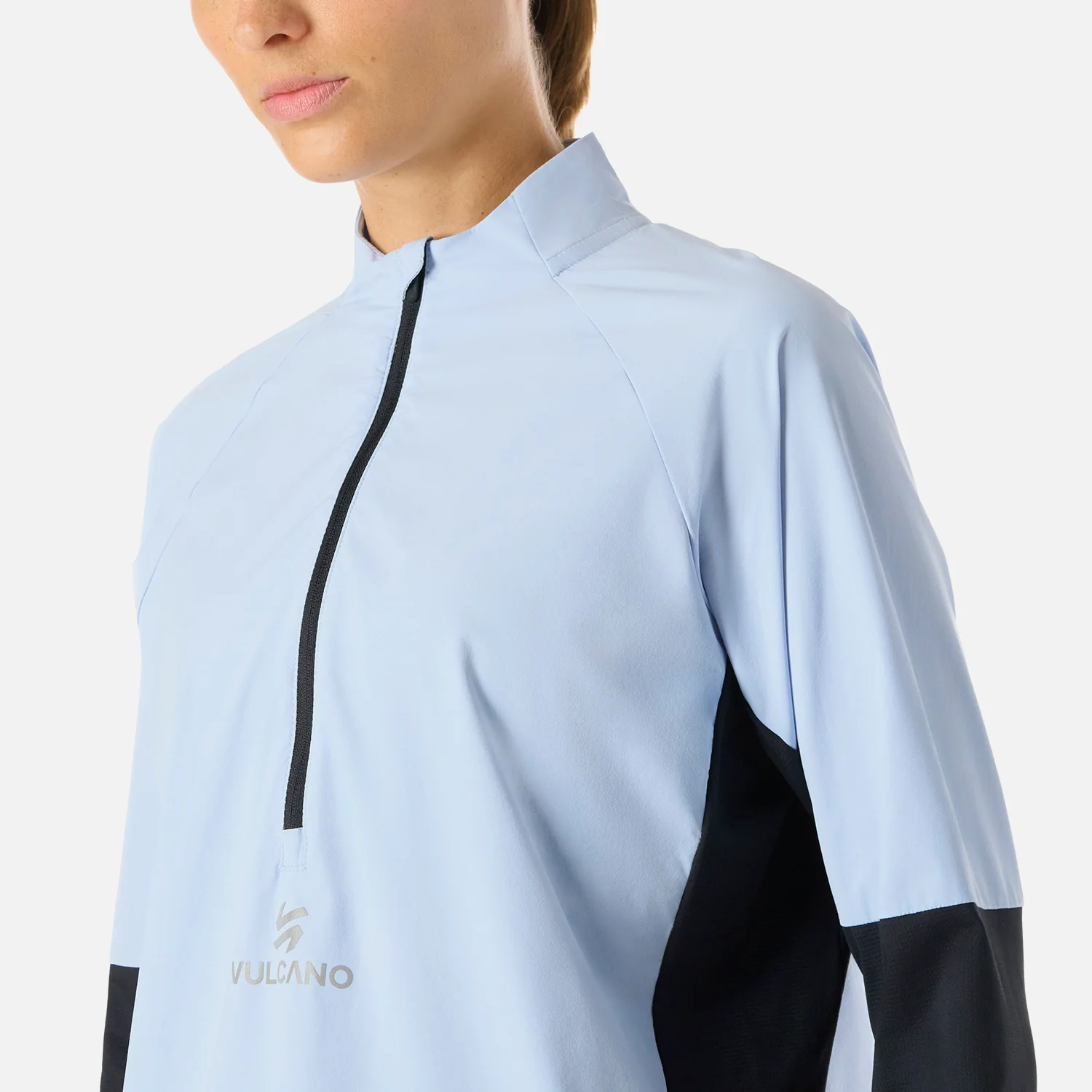 Polerón Mujer Built To Move Pro 1/4 Zip Midlayer Celeste Vulcano - Image 5