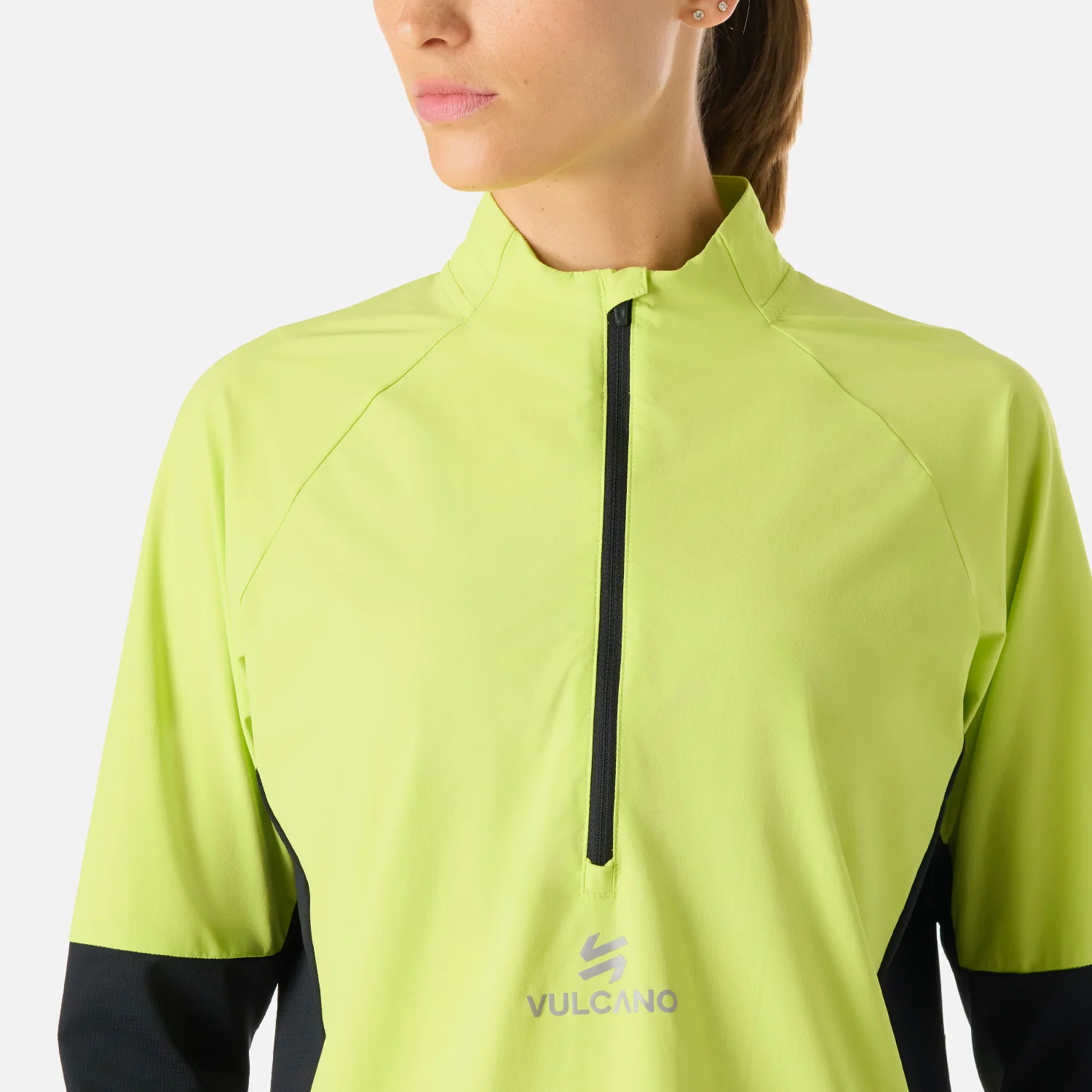 Polerón Mujer Built To Move Pro 1/4 Zip Midlayer Verde Lima Vulcano - Image 5