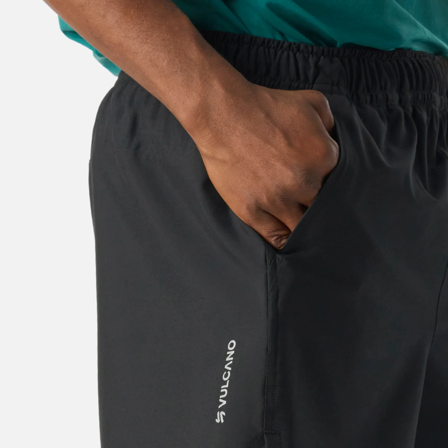Shorts Hombre Built To Move 2-in-1 5" Shorts Negro Vulcano - Image 5
