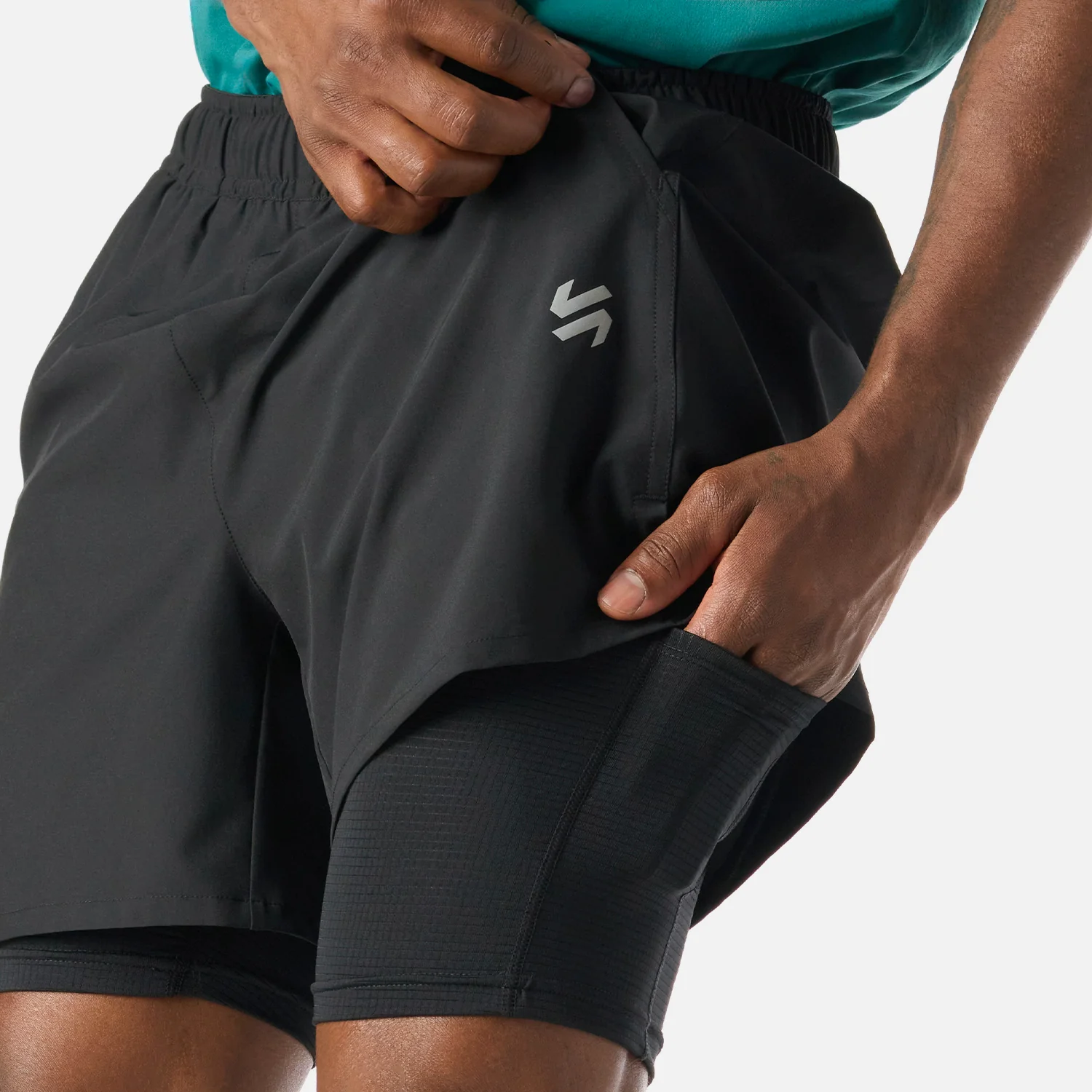 Shorts Hombre Built To Move 2-in-1 5" Shorts Negro Vulcano - Image 7