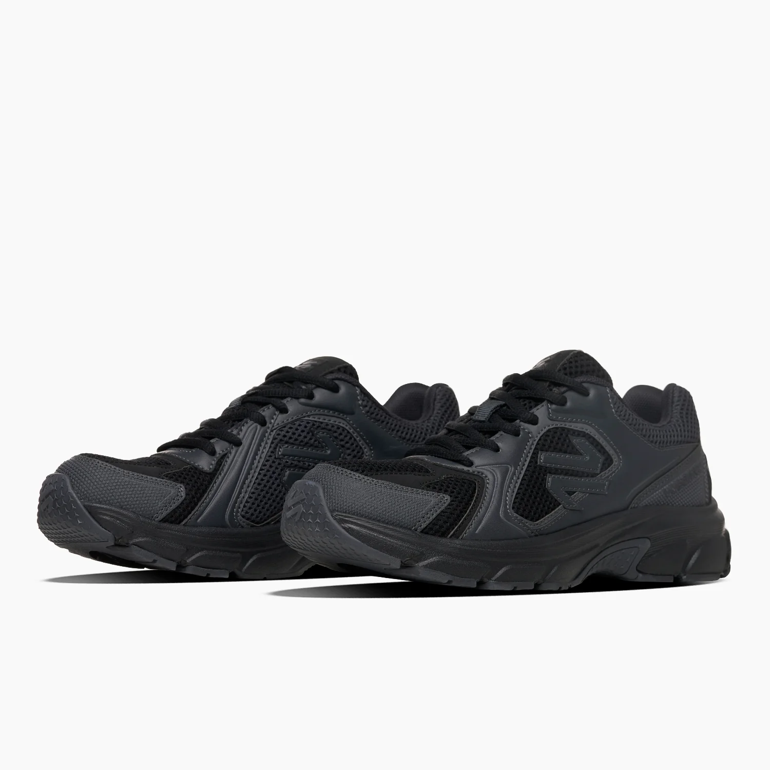 Zapatilla Mujer Timeless Negro Vulcano - Image 4