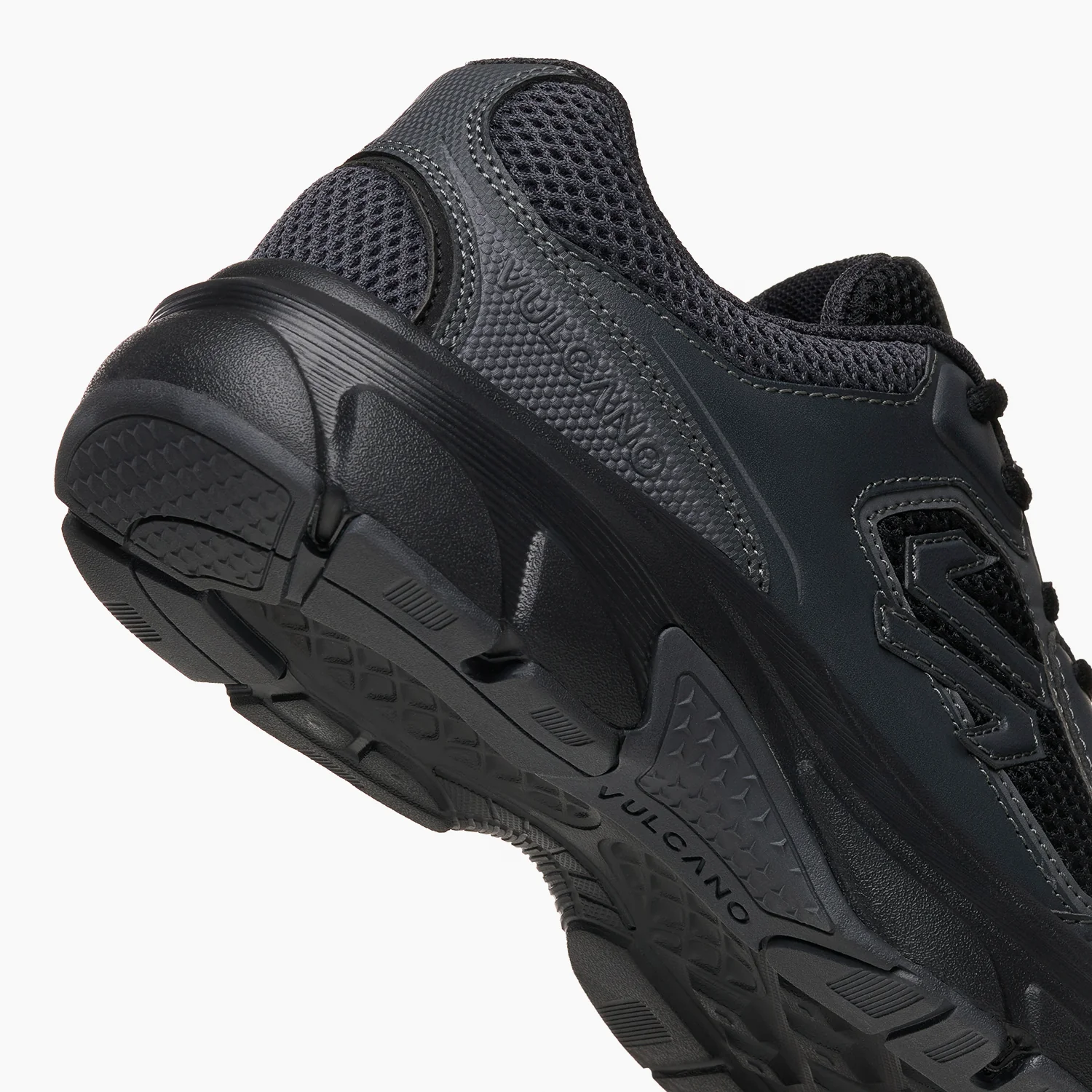Zapatilla Mujer Timeless Negro Vulcano - Image 8