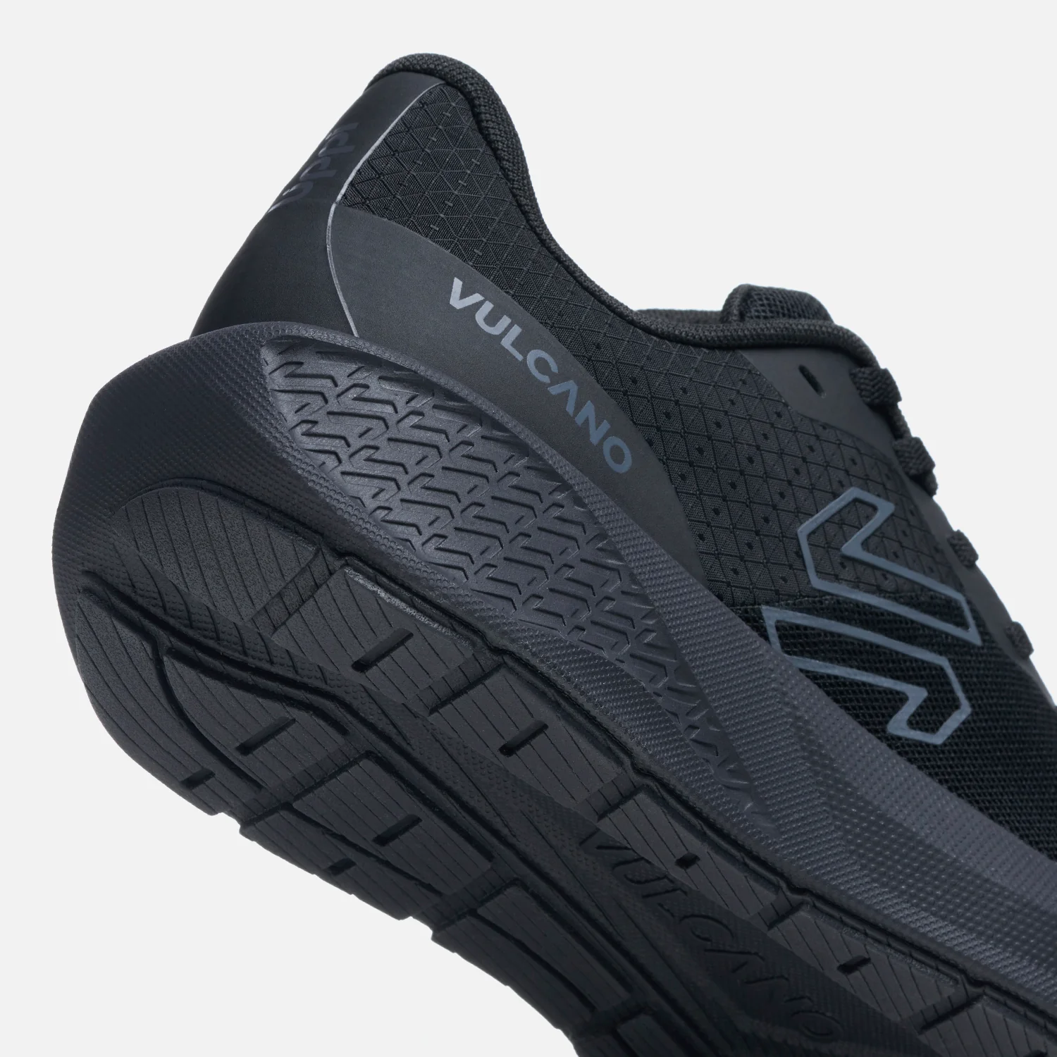 Zapatillas Mujer Ignite Triple Negro Vulcano - Image 8